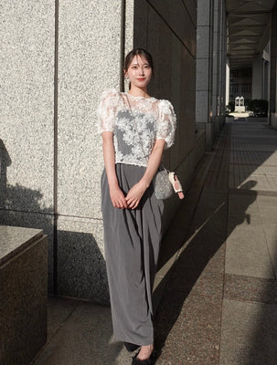 CLASSIC FLOWER TULLE TOP
