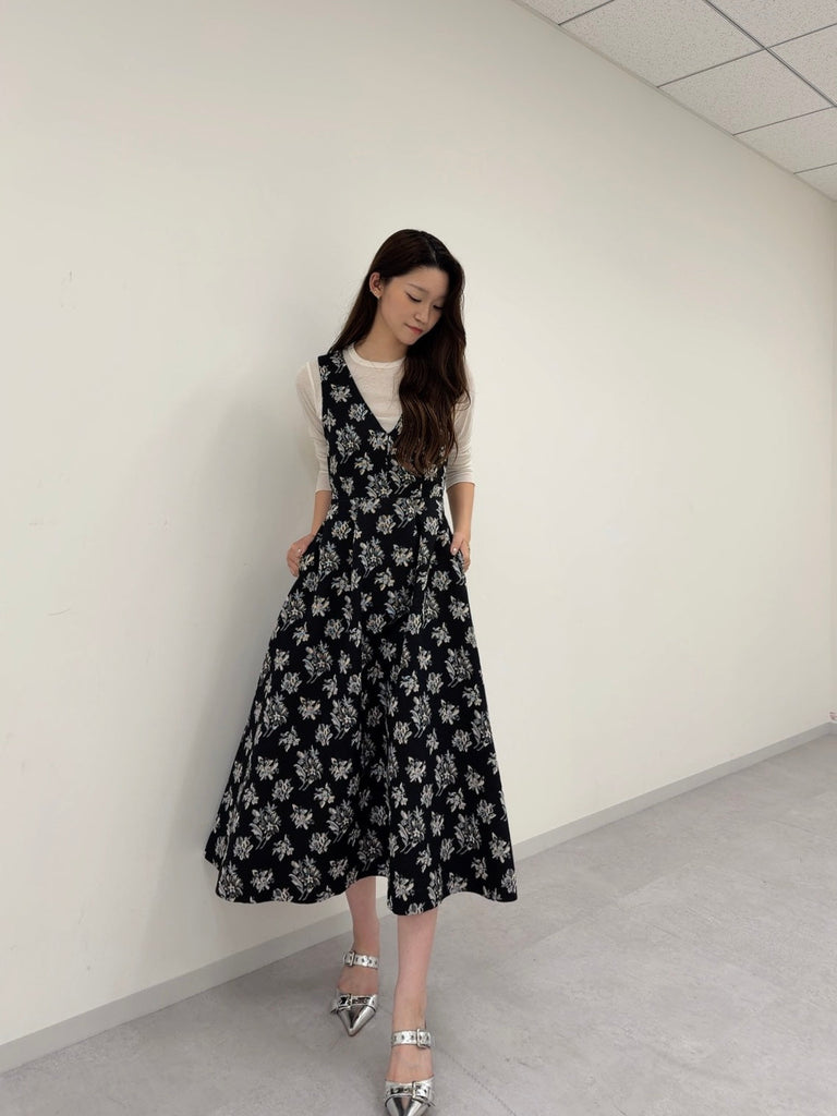Floral jacquard flare dress