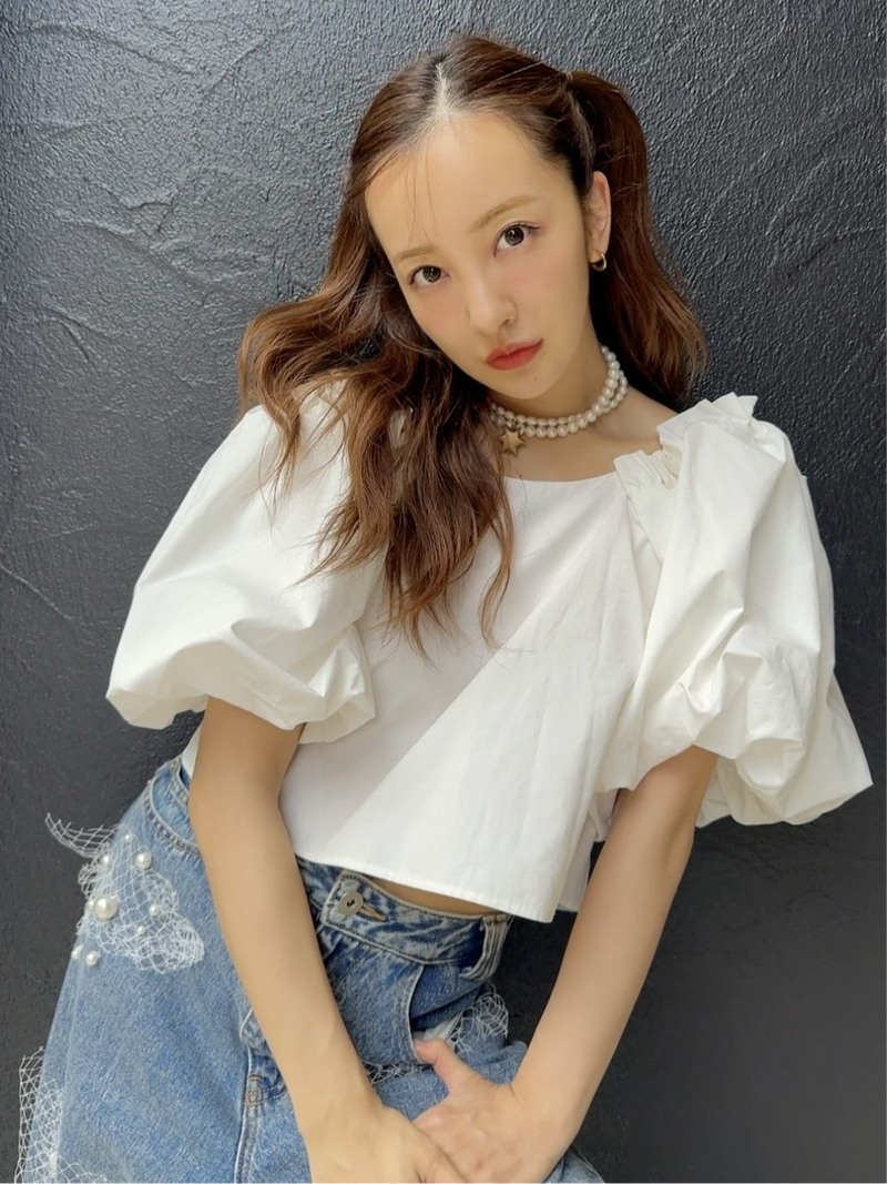 Tullip Shoulder Blouse - WHITE