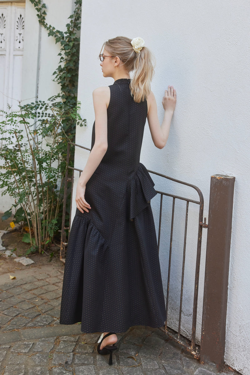 JAQUARED FRILL DRESS - BLACK