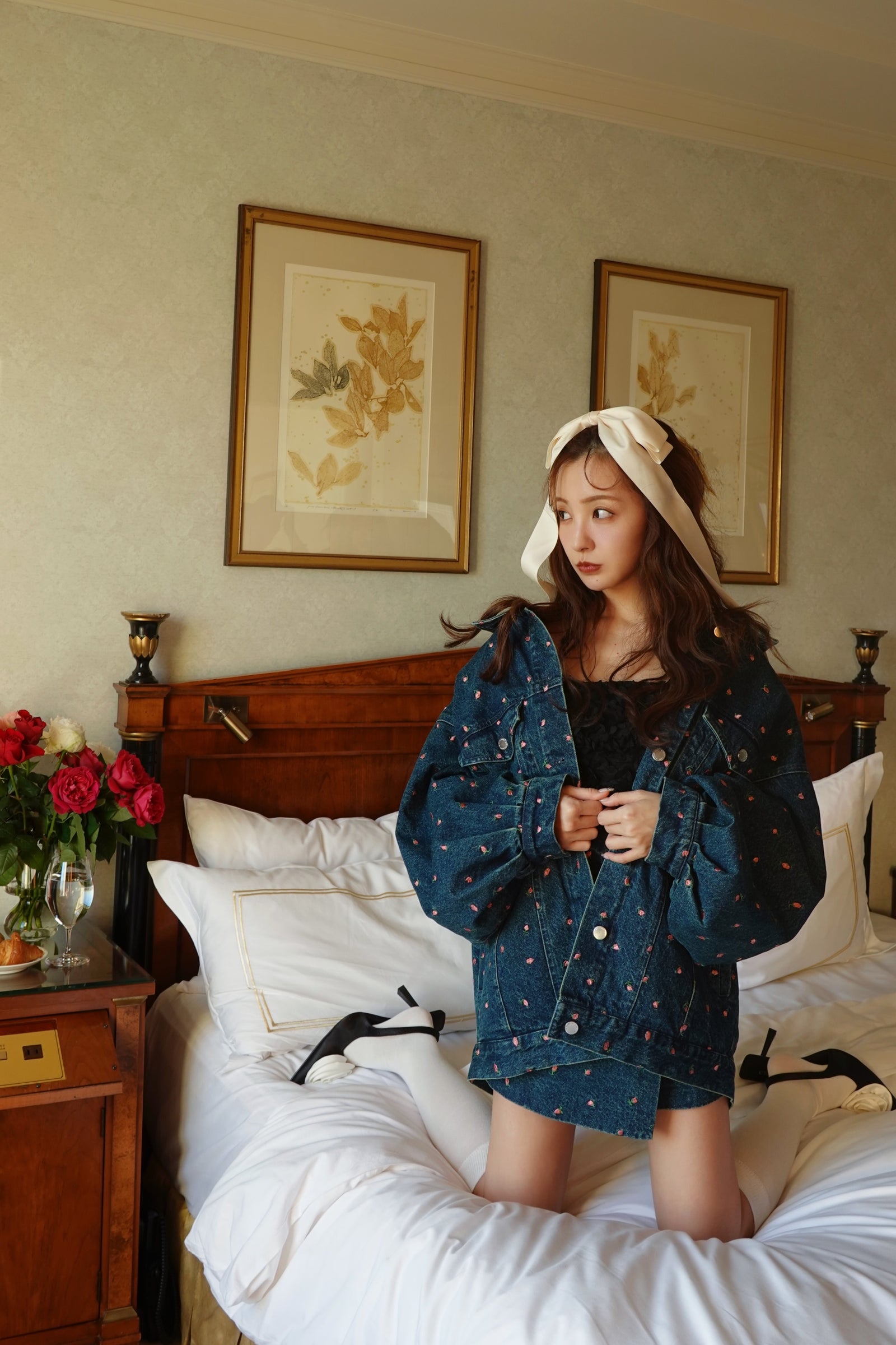 Embroidery Flower denim jacket - BLACK – Rosy luce