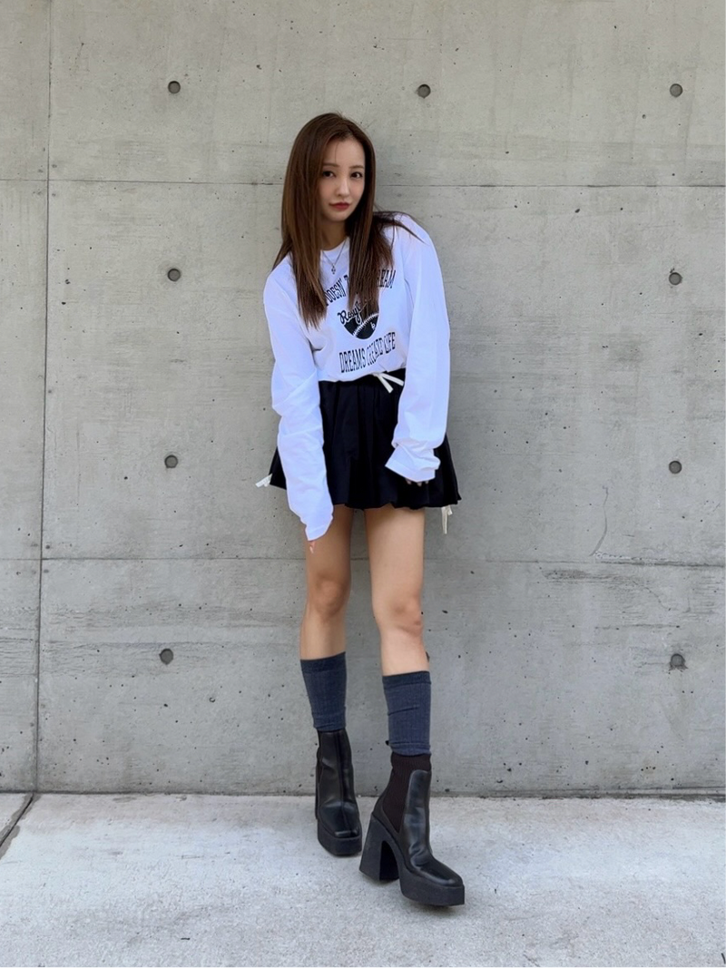 COLLEGE ROSY LONGTEE-WHITE