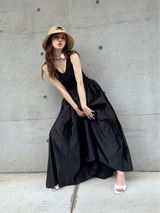FIT AND FLARE DRESS - BLACK