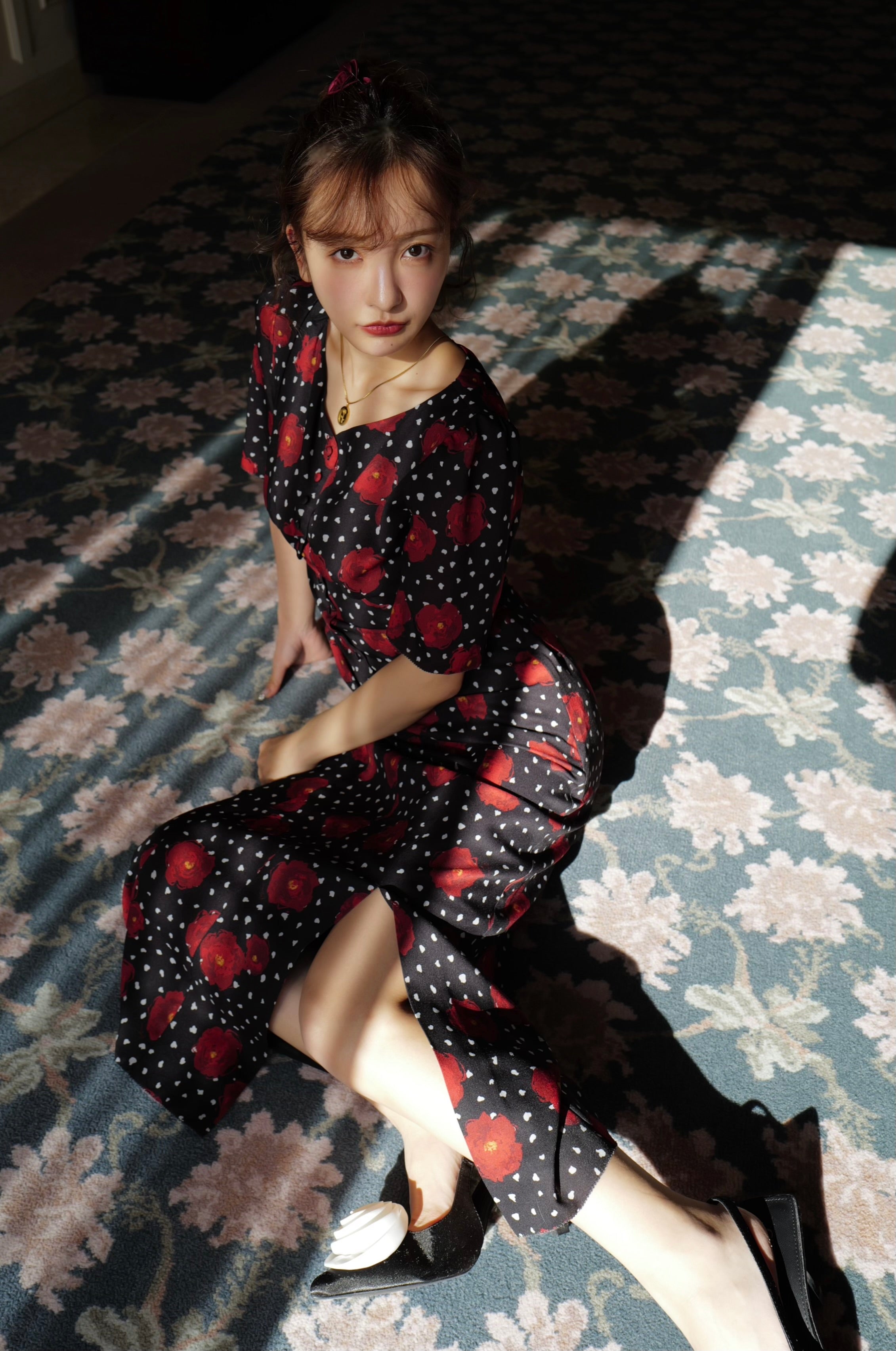 ★新品未使用★ROSYLUCE ドレス　ワンピース HEART NECK FLOWER PRINT DRESS – Rosy luce