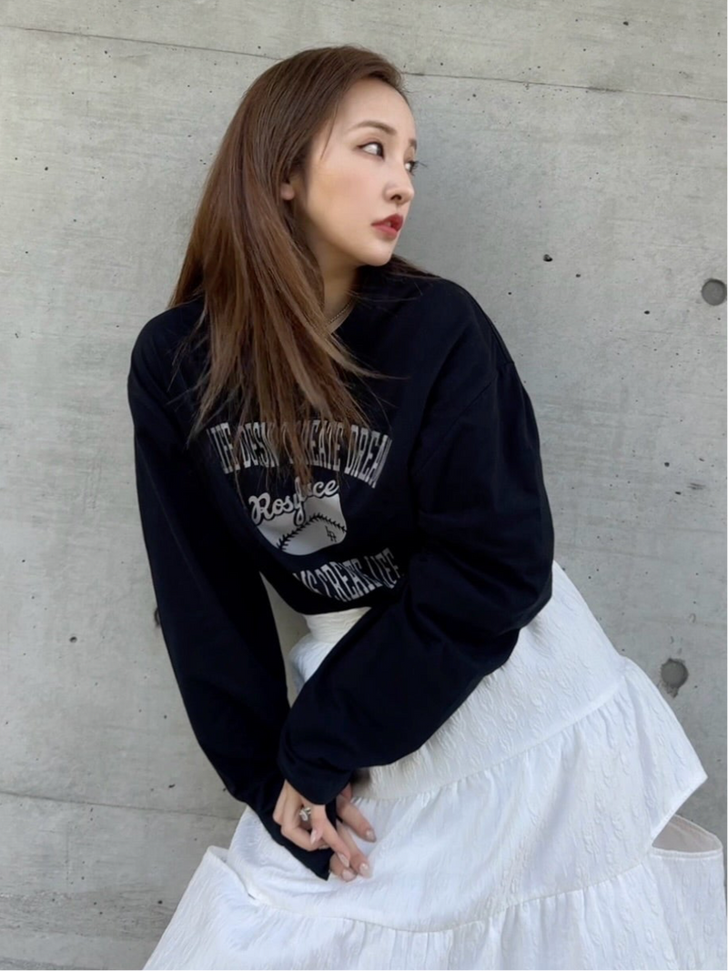 COLLEGE ROSY LONGTEE-BLACK