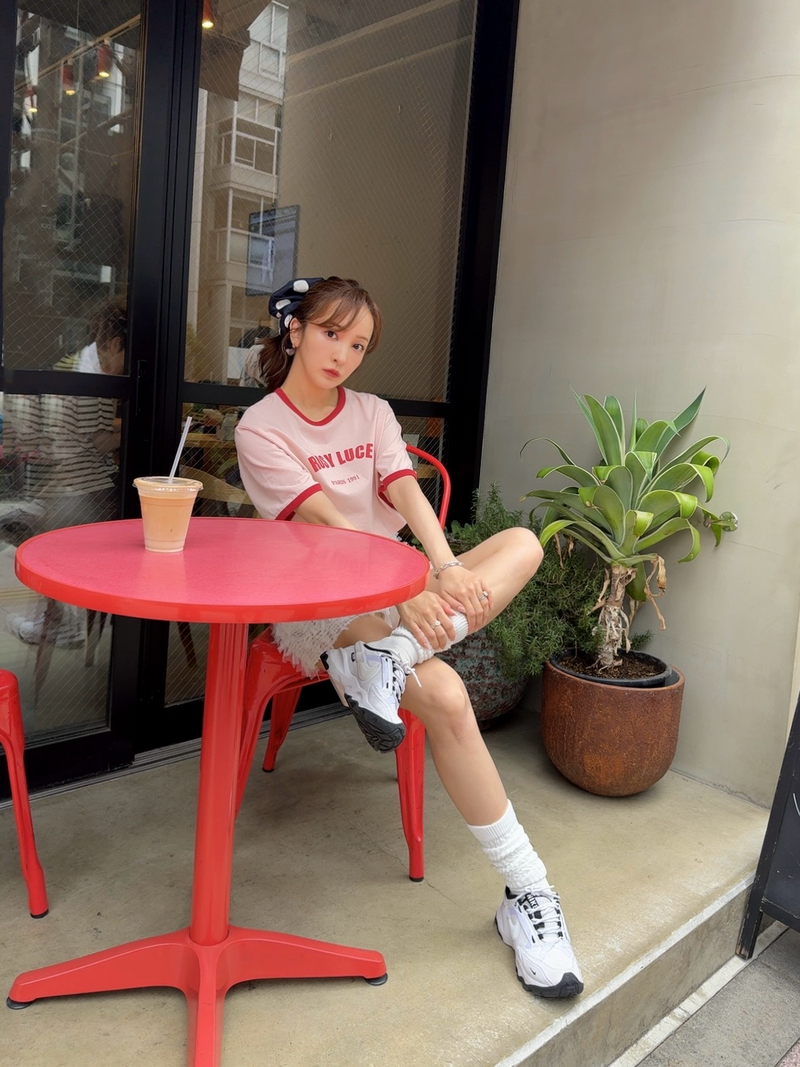 CROPPED ROSY TEE - PINK