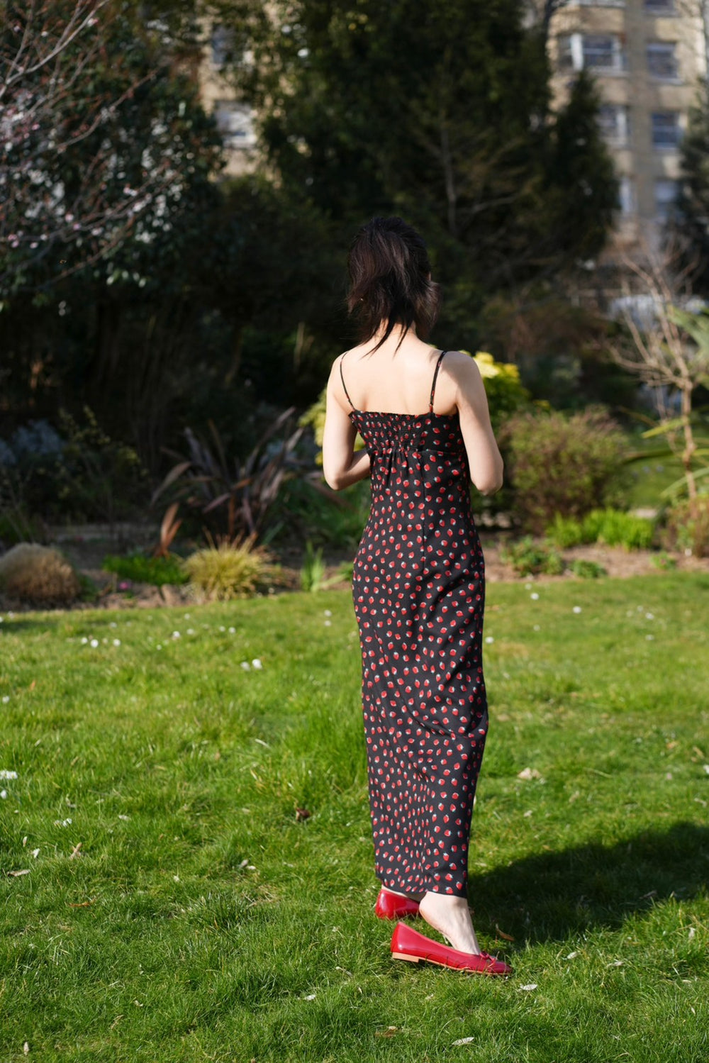 Strawberry camisole dress - BLACK – Rosy luce