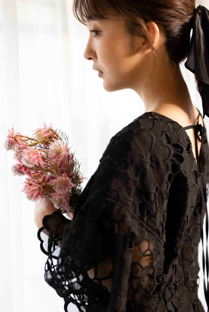 Flower lace dress
