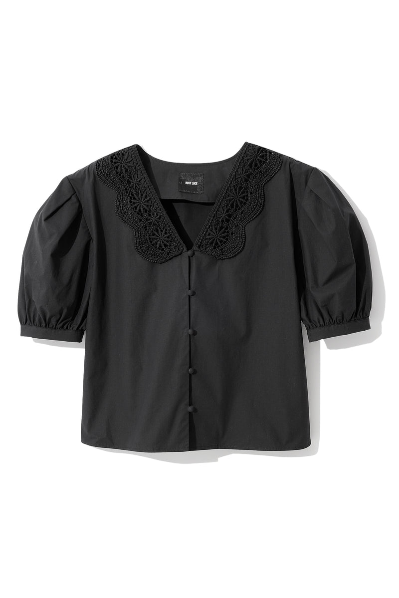 Lace collar blouse – Rosy luce